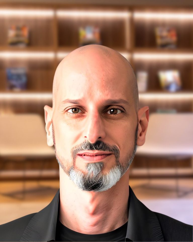 Dr. André Contini
