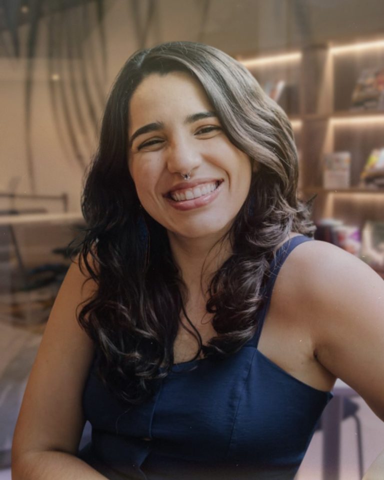 Ana Verônica de Sá Resende